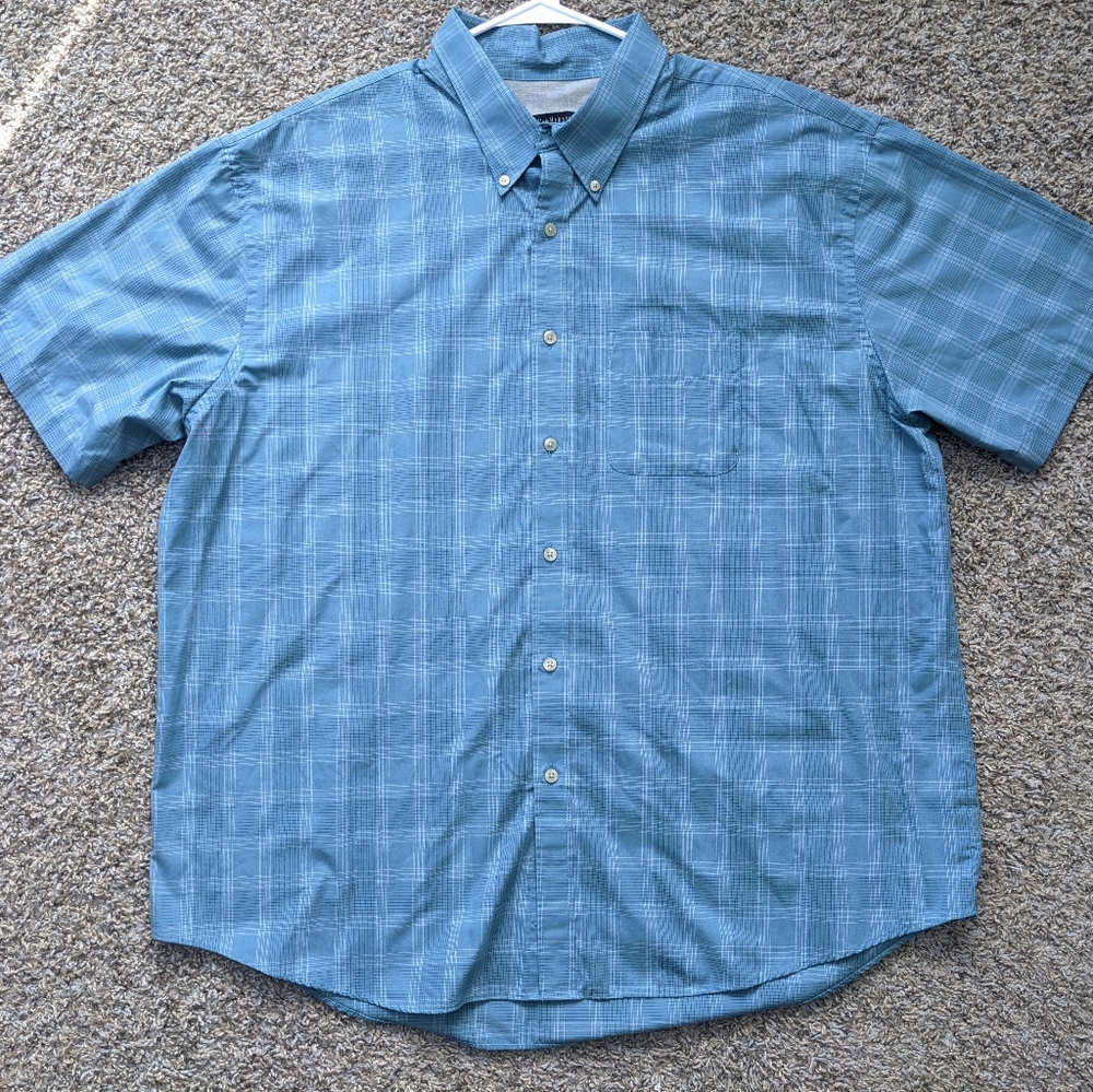 Men's Van Heusen Size XXL Light Blue Plaid Button
